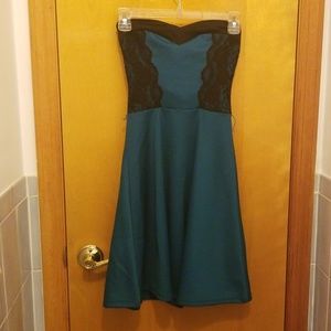 Sweetheart cut dress